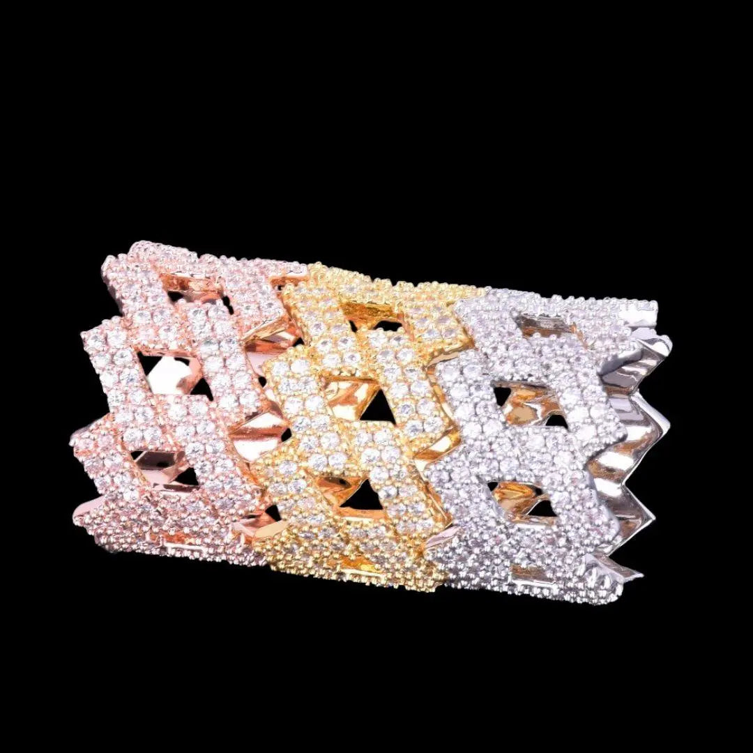 Crown Miami Cuban Link Iced Out Ring - Cartice™LuxuryJewelryGoldSilverWatchBraceletNecklaceChainIced-outCubanMoissaniteTarnish-freeStainlessDurablePremiumShinePlatedStatementDiamondAffordable