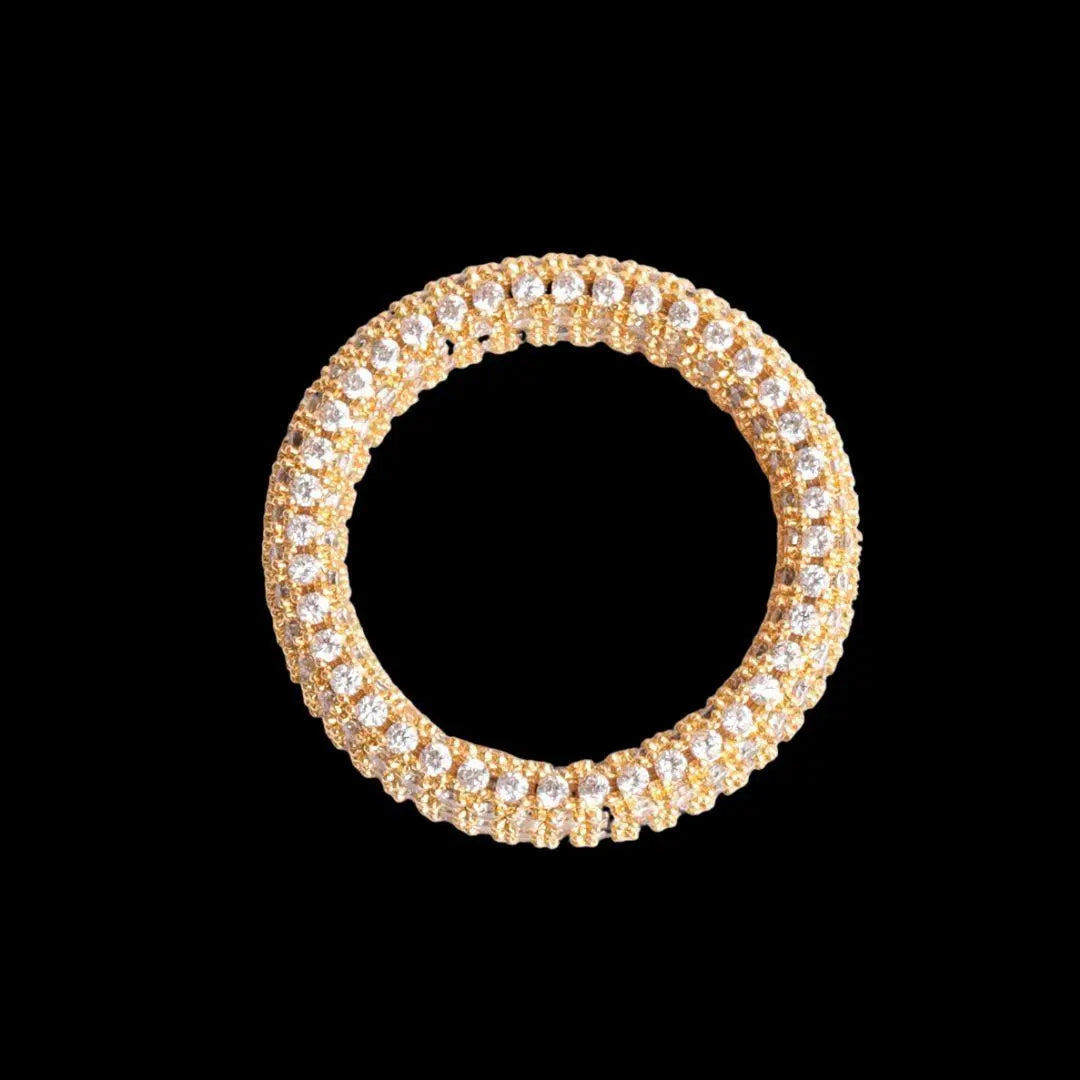 Stones of Round Iced Out Ring - Cartice™LuxuryJewelryGoldSilverWatchBraceletNecklaceChainIced-outCubanMoissaniteTarnish-freeStainlessDurablePremiumShinePlatedStatementDiamondAffordable