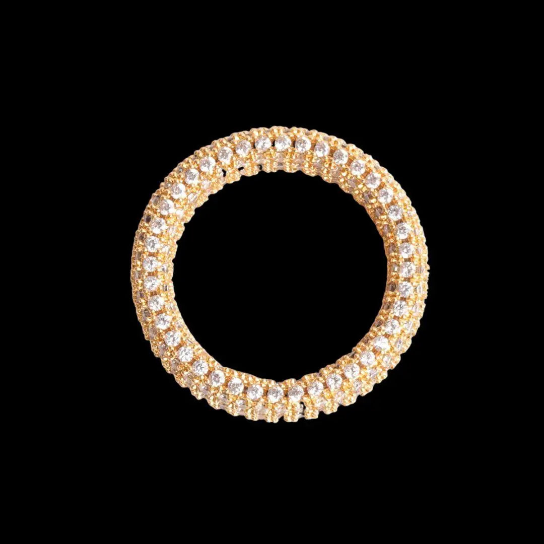 Stones of Round Iced Out Ring - Cartice™LuxuryJewelryGoldSilverWatchBraceletNecklaceChainIced-outCubanMoissaniteTarnish-freeStainlessDurablePremiumShinePlatedStatementDiamondAffordable