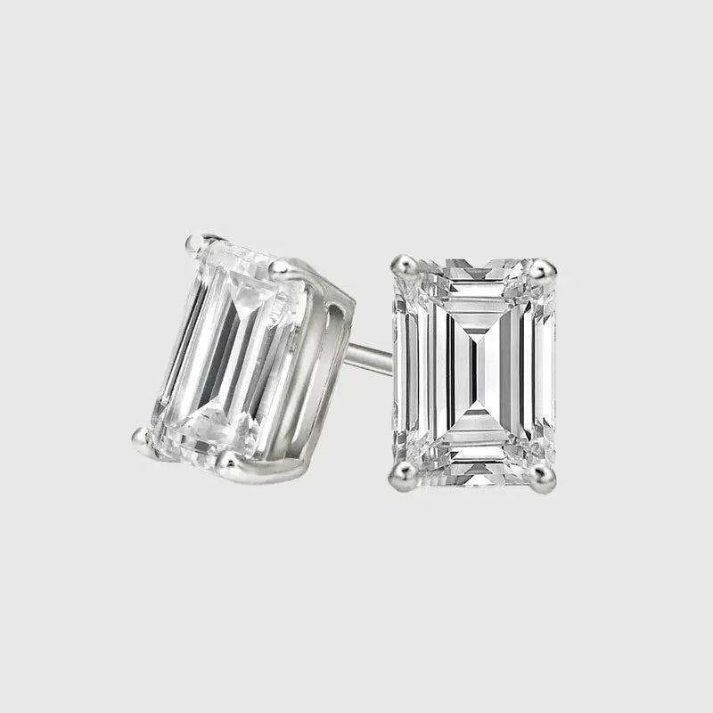 VVS BAGUETTE STUD EARRINGS 1.2 CTW  - White Gold Vermeil - Cartice™LuxuryJewelryGoldSilverWatchBraceletNecklaceChainIced-outCubanMoissaniteTarnish-freeStainlessDurablePremiumShinePlatedStatementDiamondAffordable