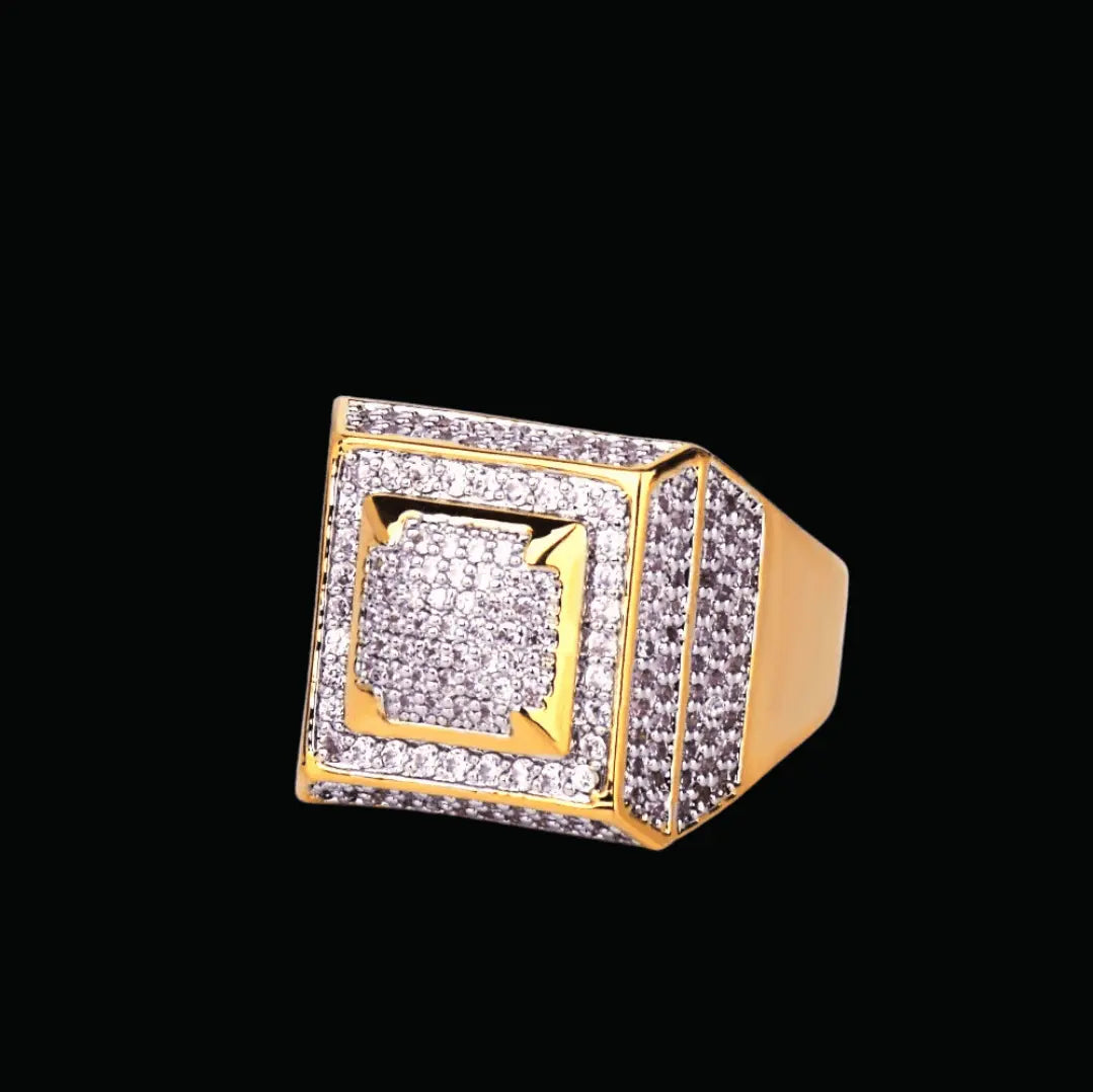 Empire Edition Iced Out Ring - Cartice™LuxuryJewelryGoldSilverWatchBraceletNecklaceChainIced-outCubanMoissaniteTarnish-freeStainlessDurablePremiumShinePlatedStatementDiamondAffordable