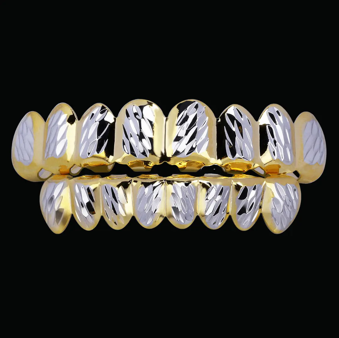 Smooth Paved Setting Iced Out Grillz - Cartice™LuxuryJewelryGoldSilverWatchBraceletNecklaceChainIced-outCubanMoissaniteTarnish-freeStainlessDurablePremiumShinePlatedStatementDiamondAffordable