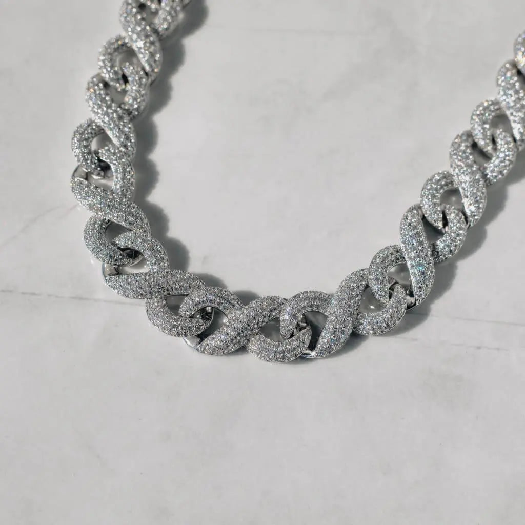 15mm Infinity Diamond Chain - White Gold - Cartice™LuxuryJewelryGoldSilverWatchBraceletNecklaceChainIced-outCubanMoissaniteTarnish-freeStainlessDurablePremiumShinePlatedStatementDiamondAffordable