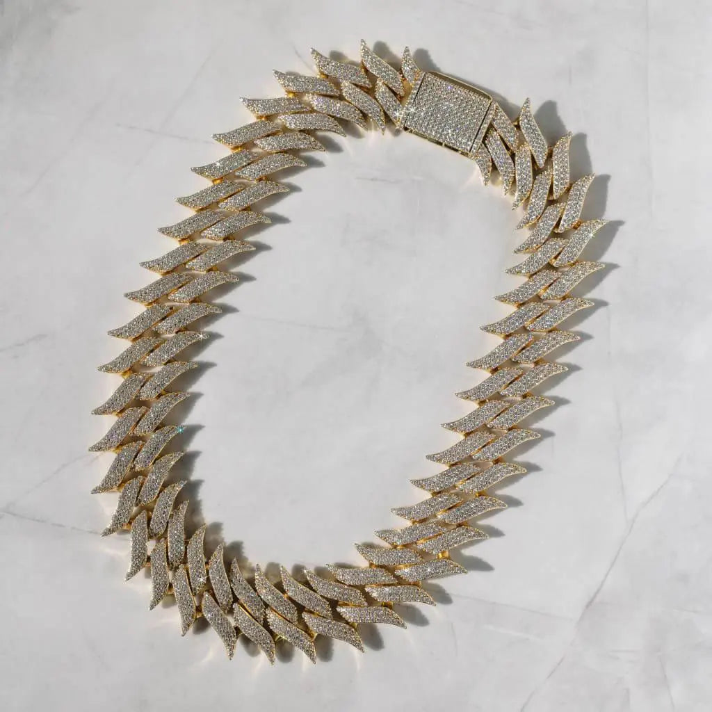 30mm Spiked Cuban Chain - Gold - Cartice™LuxuryJewelryGoldSilverWatchBraceletNecklaceChainIced-outCubanMoissaniteTarnish-freeStainlessDurablePremiumShinePlatedStatementDiamondAffordable